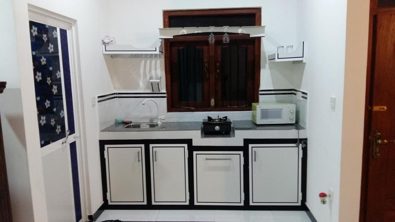 Happy Spring Guest Bed and Breakfast Mirissa Εξωτερικό φωτογραφία