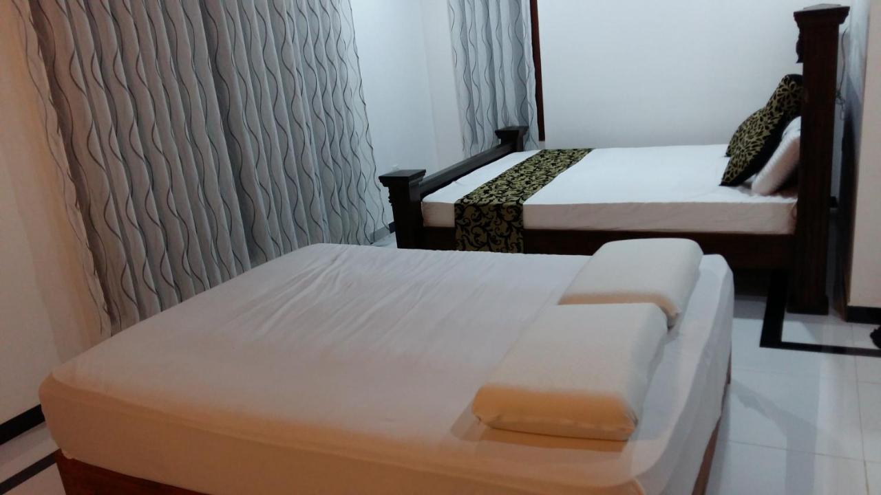 Happy Spring Guest Bed and Breakfast Mirissa Εξωτερικό φωτογραφία
